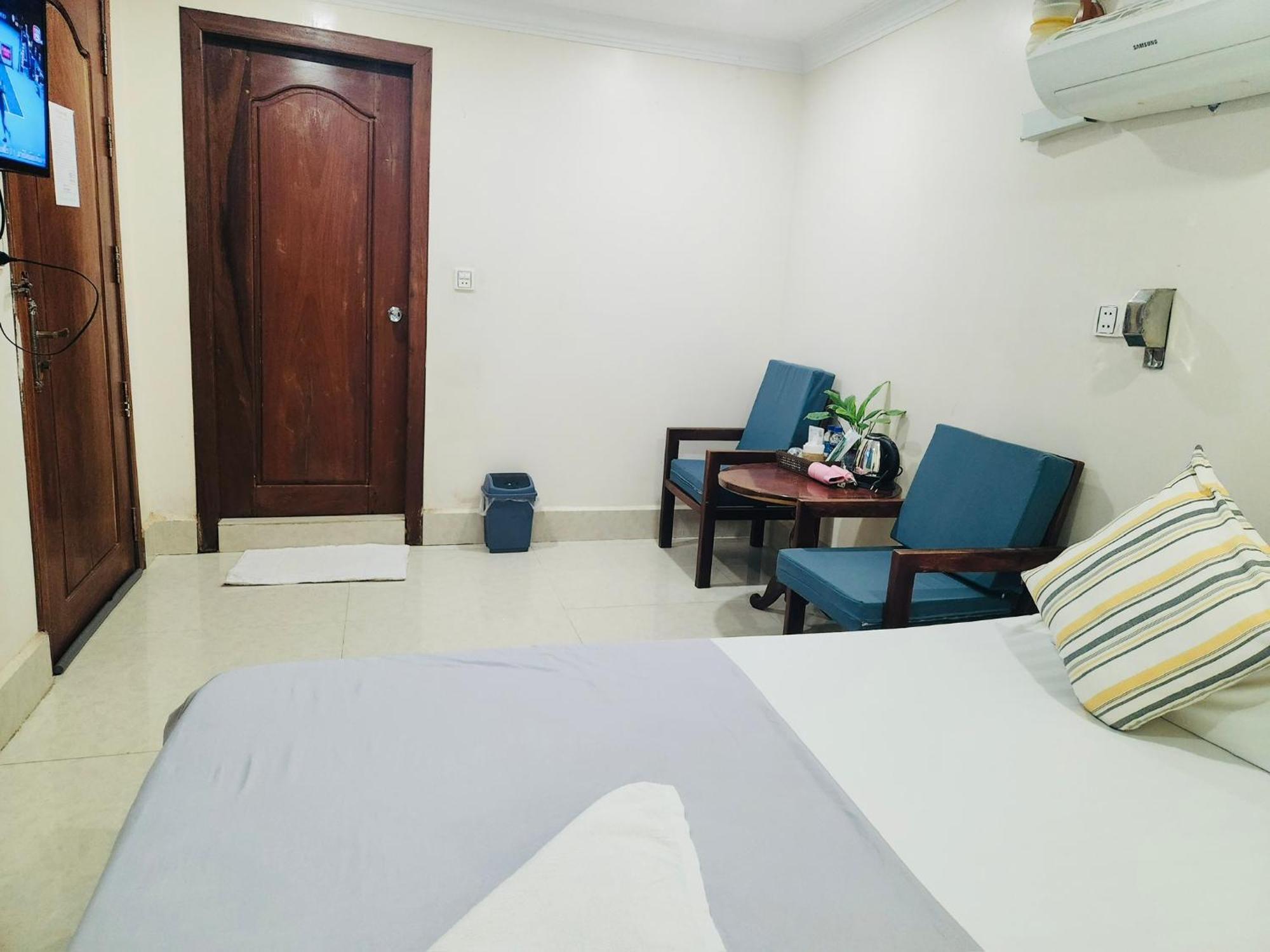 The Blue Guest House Battambang Ngoại thất bức ảnh