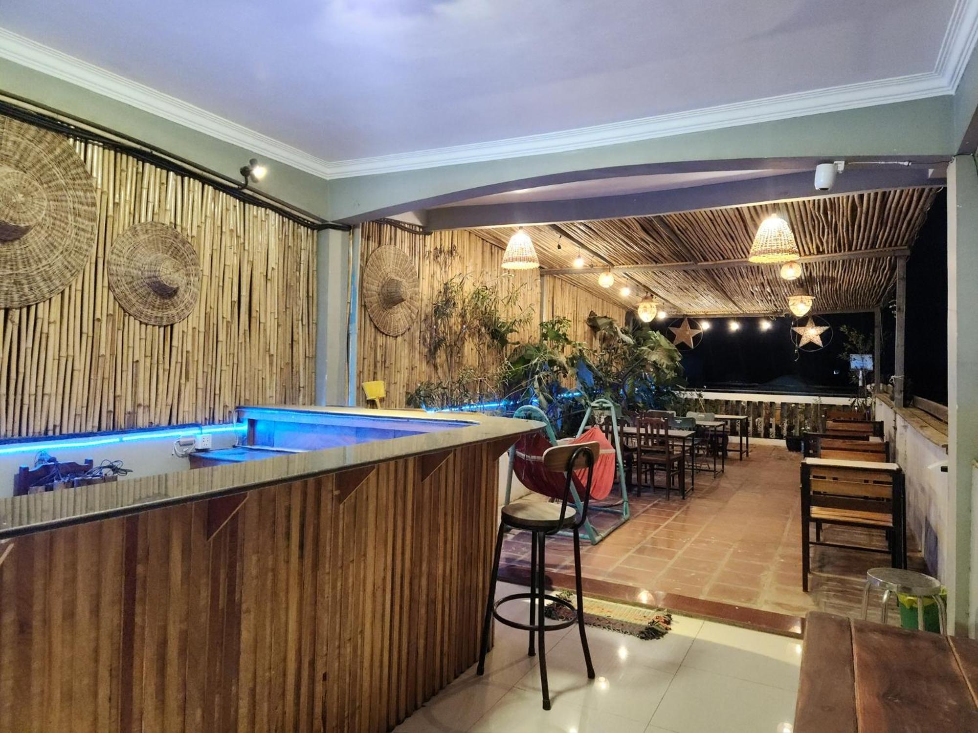 The Blue Guest House Battambang Ngoại thất bức ảnh